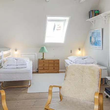 1 Bedroom In *