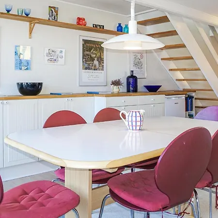 1 Bedroom In Apartment Svaneke