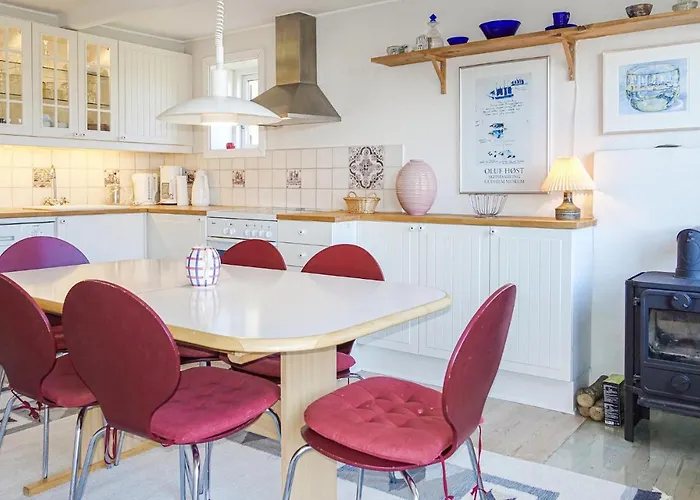 1 Bedroom In * Svaneke